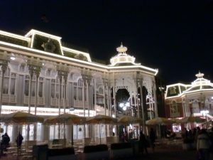 ディズニーランド スマホチケット 印刷なし 購入方法 Eチケットとの違いは ディズニーシー 毎日ディズニーランド ディズニーランド スマホチケット 印刷なし 購入方法 Eチケットとの違いは ディズニーシー 毎日ディズニーランド